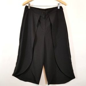 Wide Leg Capri Gaucho Black Crop Pants Lightweight Tulip Legs Elastic Back Large